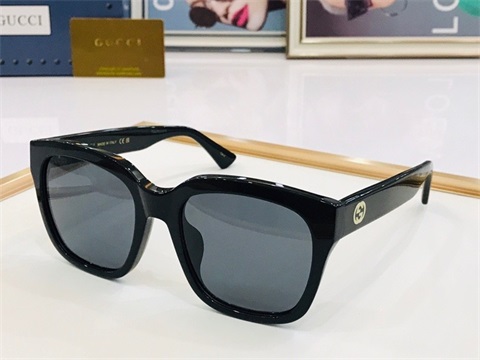 gucci sunglass-085